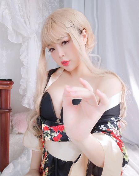 99久久免费是国产_JVID性感写真