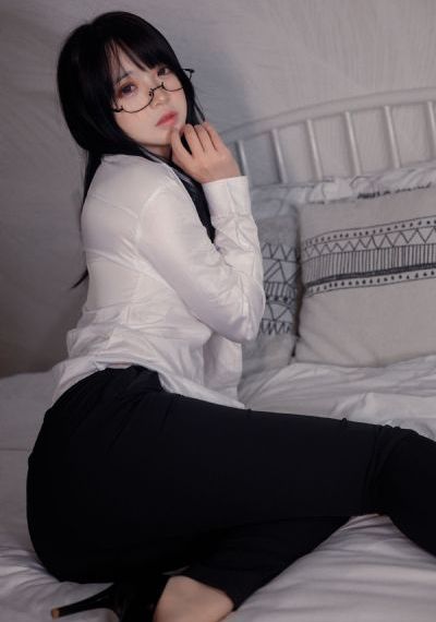 欧美高清图片男背影_超清神马在线观看
