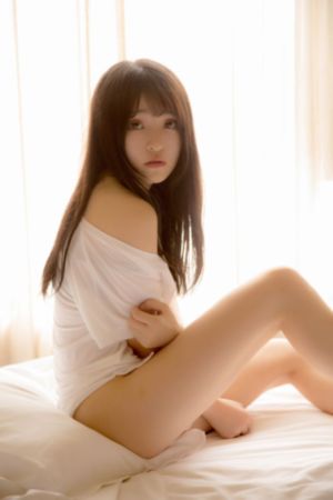 黑白头像女欧美头像_BD英语BD在线观看