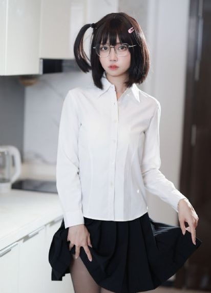 欧美丰臀巨乳图_国产剧最新电影在线观看