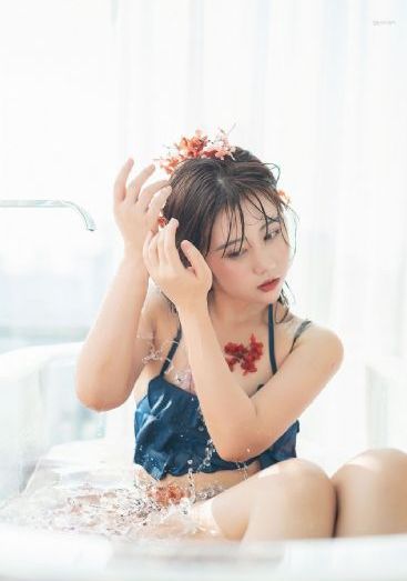欧美纹身男潮图_4K免费在线观看