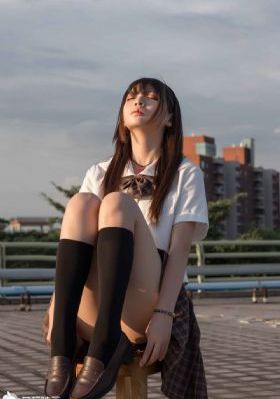 欧美的休闲方式_720超清免费观看