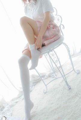 日韩亚洲制服丝袜无码_HD电影完整版在线观看