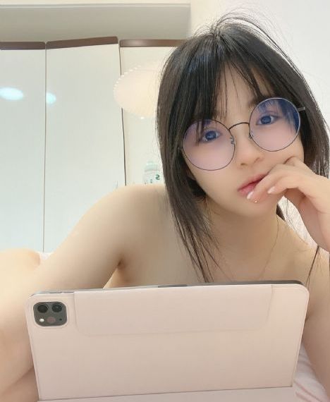 欧美一区二区成人在线_1080免费播放
