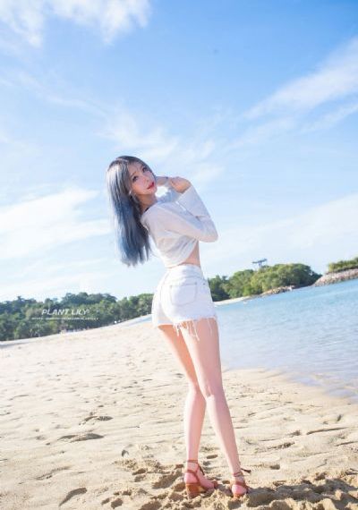中文有码人妻熟女久久中出_4K在线观看完整版