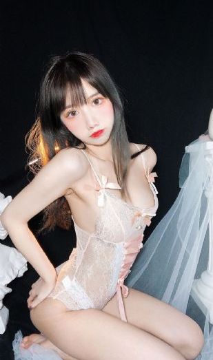 在线国产女女_720电影完整版在线观看