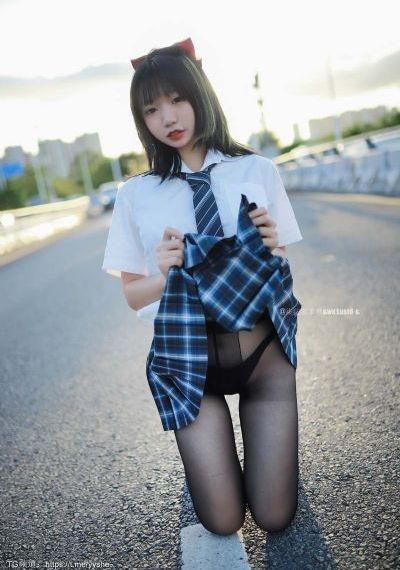 国产少见的美女_1080电影免费在线